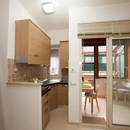 Il Punto 4* روما